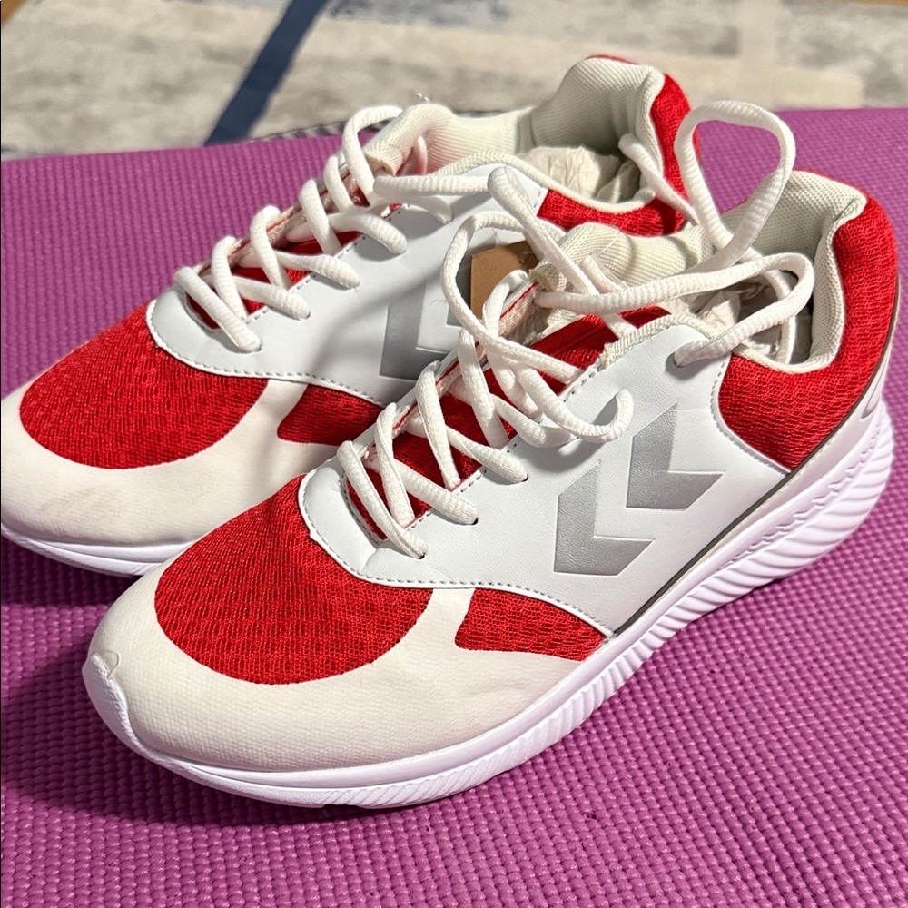Hummel White and Red Men's Athletic Sneakers